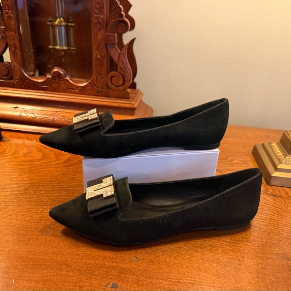 NWOT Tory Burch Black Suede Loafer Flats Bow Jewel T Size 9 MSRP $525 Dustbag - Picture 11 of 16
